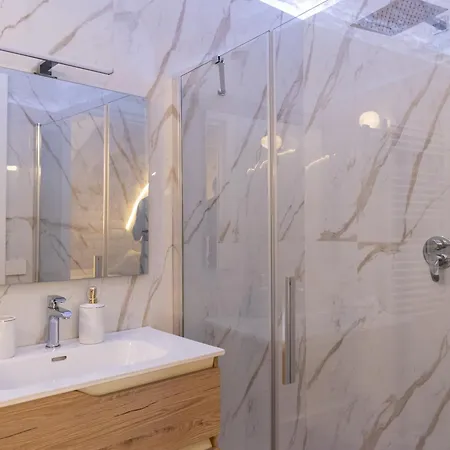 Carola Luxury Ferienhaus Bari