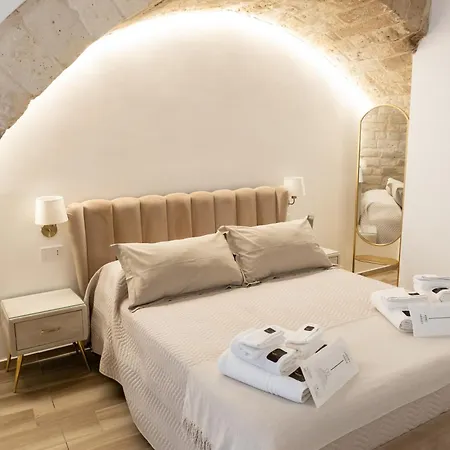 Carola Luxury Bari
